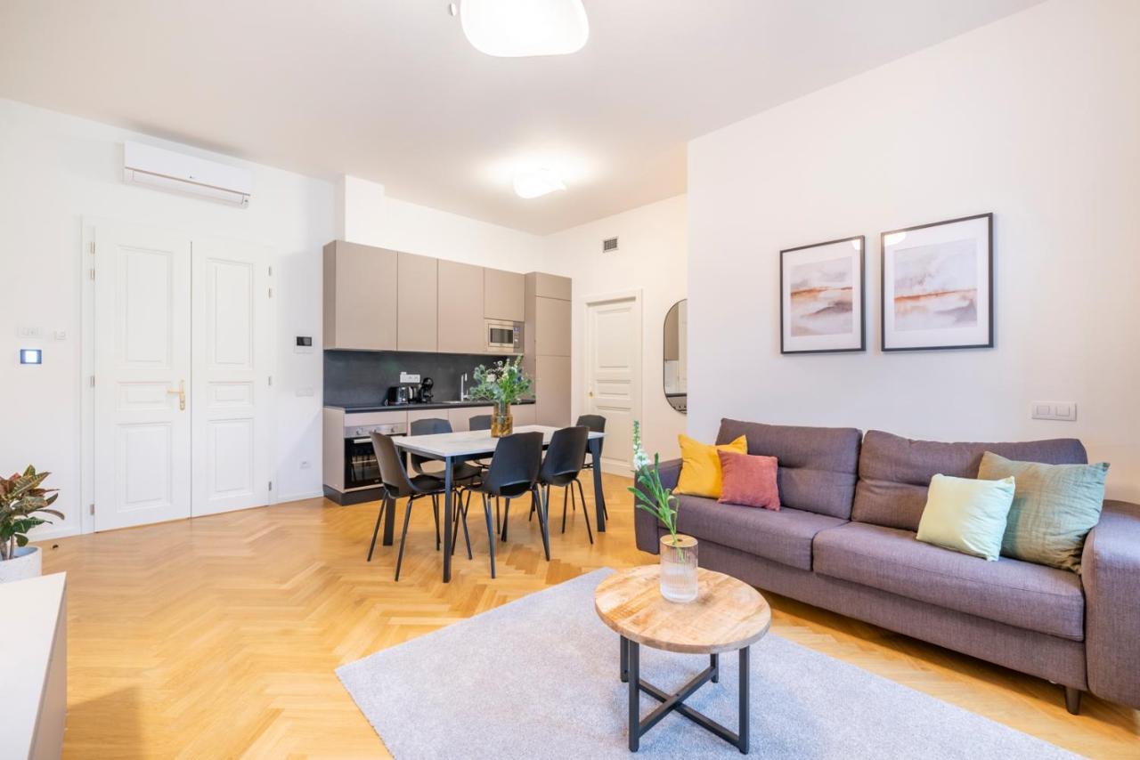Petrin Tower Residence Прага Екстер'єр фото