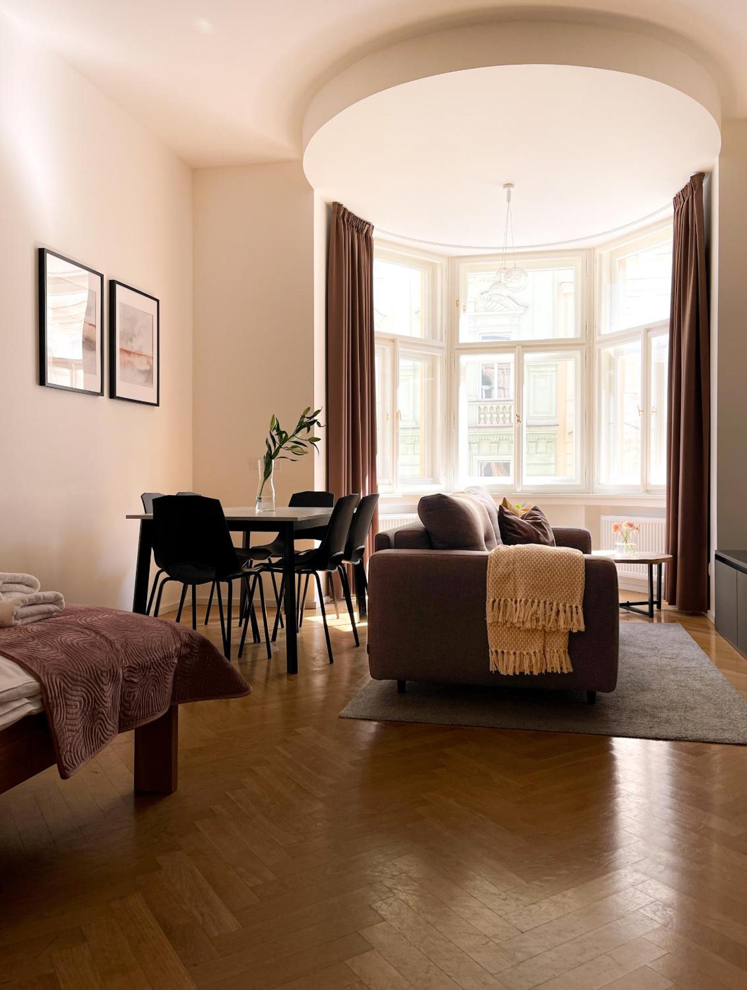 Petrin Tower Residence Прага Екстер'єр фото